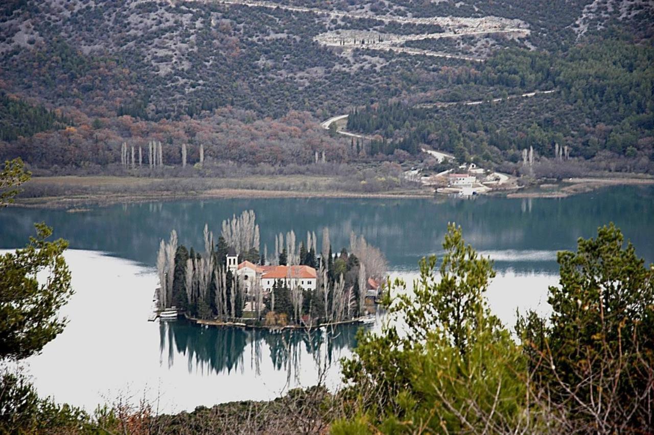 Krka Ivan Lozovac Exterior photo